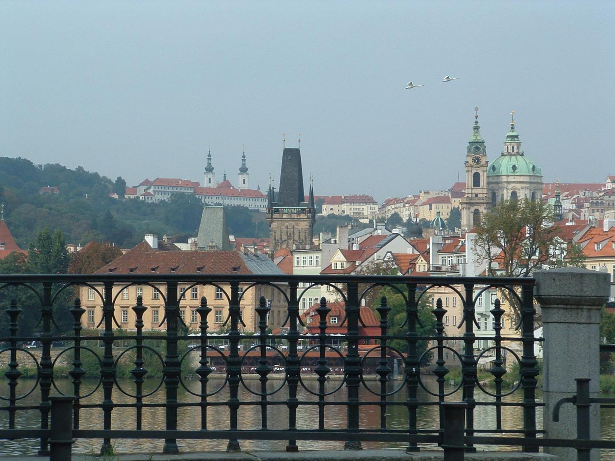 Nice Apartments Praga Zewnętrze zdjęcie